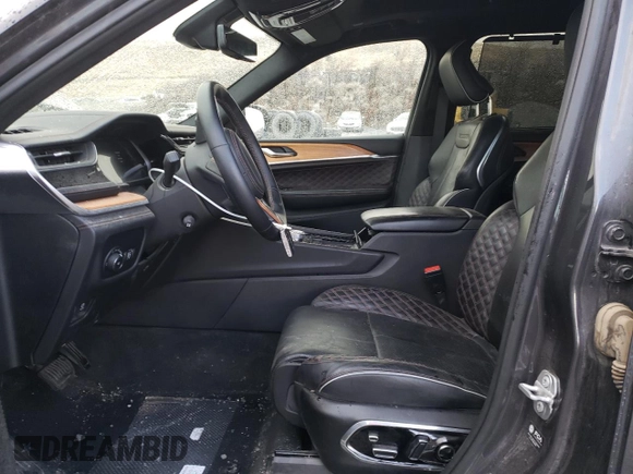 2022 Jeep Grand Cherokee Summit Reserve with VIN 1C4RJHEG8N8637493, listed as a Copart auction lot 43548675 with 37,629 mi miles and Salvage title. Bid and sale history available at DreamBid. Image 7.
