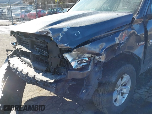 2018 Ram 1500 Tradesman with VIN 1C6RR7FT2JS163365, listed as a IAAI auction lot 41451862 with 121,548 mi miles and . Bid and sale history available at DreamBid. Image 6.