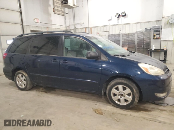 2004 Toyota Sienna XLE with VIN 5TDZA22C54S156416, listed as a Copart auction lot 53405035 with 240,722 mi miles and Clean Title. Bid and sale history available at carsss.com. Image 4.