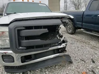 2015 Ford F-350 Platinum with VIN 1FT8W3B61FEA08124, listed as a Copart auction lot 84233554 with 125,332 mi miles and Clean Title. Bid and sale history available at DreamBid. Image 11.