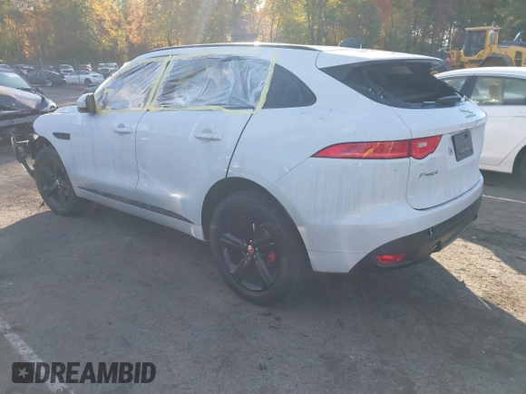 2020 Jaguar F-Pace 25t Checkered Flag Edition with VIN SADCP2FX8LA641778, listed as a IAAI auction lot 40584435 with 53,823 mi miles and . Bid and sale history available at DreamBid. Image 3.