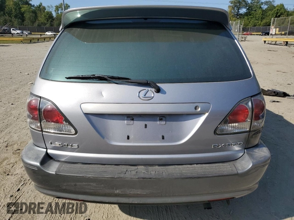 2002 Lexus RX 300 with VIN JTJHF10UX20270699, listed as a Copart auction lot 68374114 with 172,993 mi miles and Non Repairable. Bid and sale history available at carsss.com. Image 6.