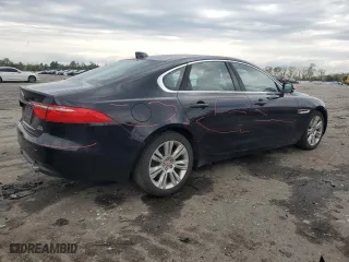 2017 Jaguar XF 35t Premium with VIN SAJBJ4BV0HCY37963, listed as a Copart auction lot 52843965 with 88,477 mi miles and Salvage Title. Bid and sale history available at carsss.com. Image 3.