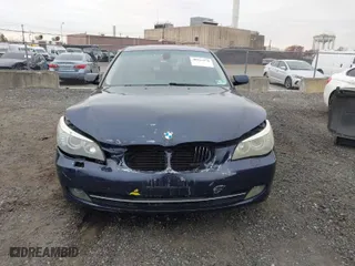 2008 BMW 5 Series 528xi with VIN WBANV135X8CZ51141, listed as a IAAI auction lot 40911978 with 136,638 mi miles. Bid and sale history available at carsss.com. Image 6.