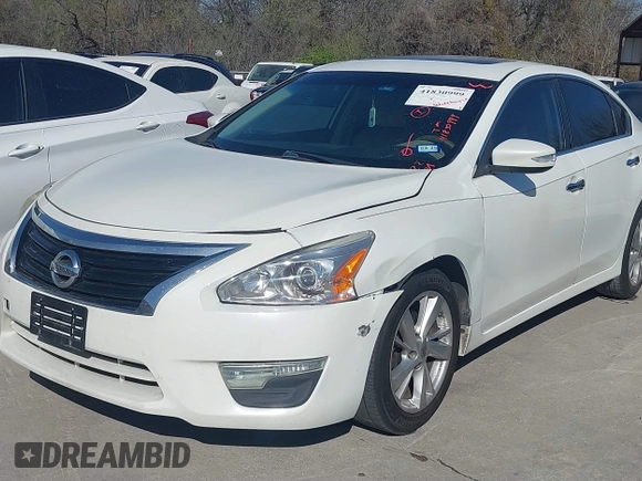 2014 Nissan Altima 2.5 with VIN 1N4AL3AP8EN249994, listed as a IAAI auction lot 41830999 with 154,760 mi miles. Bid and sale history available at carsss.com. Image 6.
