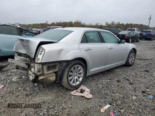 2012 Chrysler 300 Limited z VIN 2C3CCACG3CH310263, wystawiony jako Copart lot #83744764 z przebiegiem 246 532 mil mil oraz Szkoda całkowita • Salvage title. Historia ofert i sprzedaży dostępna na DreamBid. Obrazek 3.