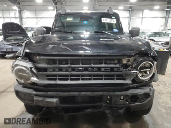 2023 Ford Bronco with VIN 1FMDE5AH7PLB26901, listed as a Copart auction lot 43171395 with 9,934 mi miles and Salvage title. Bid and sale history available at DreamBid. Image 5.