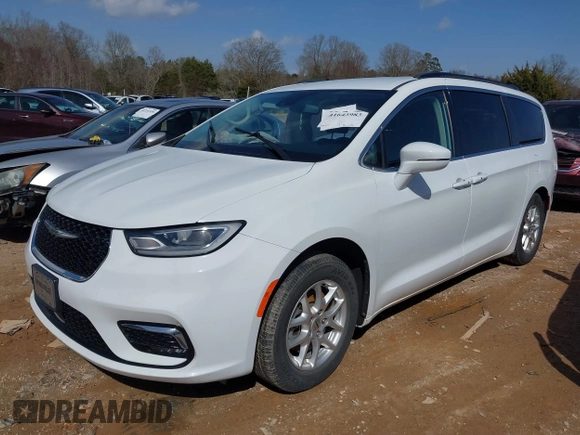 2022 Chrysler Pacifica Touring L with VIN 2C4RC1BGXNR132615, listed as a IAAI auction lot 41643983 with 45,717 mi miles and . Bid and sale history available at DreamBid. Image 17.
