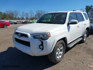 2019 Toyota 4Runner SR5 with VIN JTEZU5JR4K5209166, listed as a IAAI auction lot 41667608 with 61,507 mi miles. Bid and sale history available at carsss.com. Image 19.