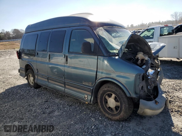 1998 GMC Savana Cargo Van YF7 with VIN 1GDFG15R6W1033263, listed as a Copart auction lot 45605985 with 156,211 mi miles and Non Repairable. Bid and sale history available at carsss.com. Image 4.