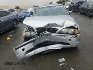 2004 BMW 3 Series 325xi с VIN WBAEU33434PR11668, выставлен на аукционе Copart как лот 45204335 с пробегом 91 211 миль миль и Списание • Salvage title. История ставок и продаж доступна на DreamBid. Изображение 5.