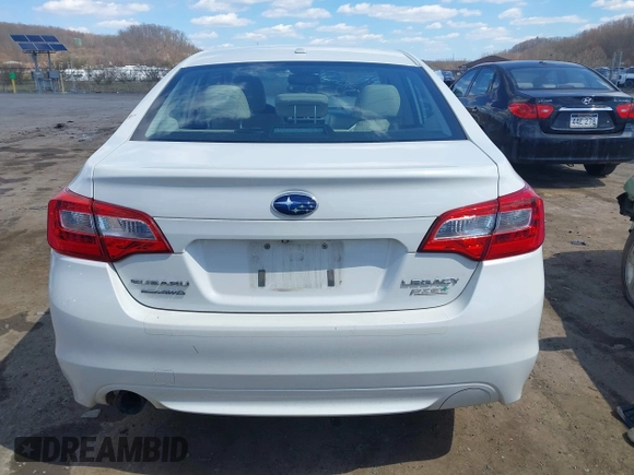 2015 Subaru Legacy 2.5i Limited with VIN 4S3BNAL65F3007047, listed as a IAAI auction lot 41903660 with 170,427 mi miles. Bid and sale history available at carsss.com. Image 17.