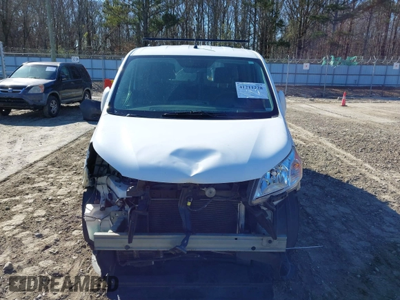2017 Nissan NV200 S z VIN 3N6CM0KN2HK712280, wystawiony jako IAAI lot #41211228 z przebiegiem 153 840 mil mil oraz . Historia ofert i sprzedaży dostępna na DreamBid. Obrazek 6.