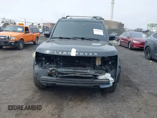 2016 Land Rover LR4 HSE z VIN SALAG2V65GA797187, wystawiony jako IAAI lot #41848792 z przebiegiem 92 368 mil mil oraz . Historia ofert i sprzedaży dostępna na DreamBid. Obrazek 6.