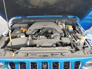 2021 Jeep Wrangler Unlimited Sahara Altitude z VIN 1C4HJXEG7MW728612, wystawiony jako Copart lot #45001535 z przebiegiem 24 027 mil mil oraz Szkoda całkowita • Salvage title. Historia ofert i sprzedaży dostępna na DreamBid. Obrazek 11.