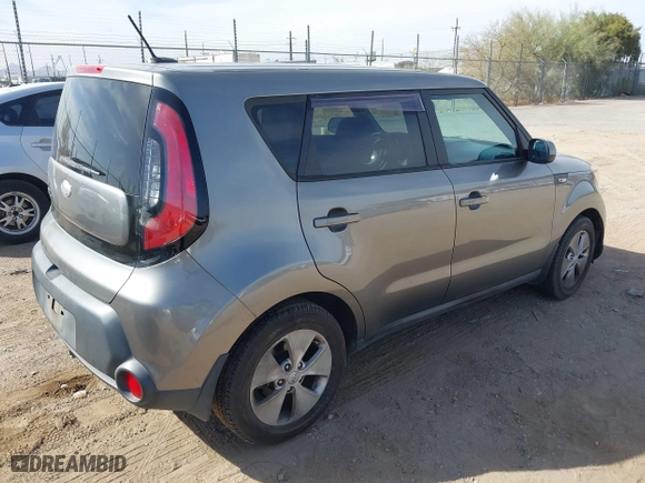 2014 Kia Soul with VIN KNDJN2A22E7062239, listed as a IAAI auction lot 41695701 with 142,893 mi miles. Bid and sale history available at carsss.com. Image 4.