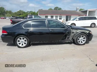 2008 BMW 7 Series 750Li with VIN WBAHN83588DT81043, listed as a IAAI auction lot 42108479 with 141,499 mi miles and . Bid and sale history available at carsss.com. Image 14.