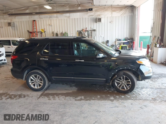 2014 Ford Explorer XLT with VIN 1FM5K7D83EGC61593, listed as a IAAI auction lot 42431214 with 145,176 mi miles and . Bid and sale history available at DreamBid. Image 13.