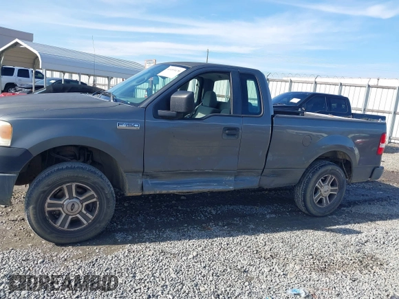 2007 Ford F-150 XL with VIN 1FTRF12267NA13813, listed as a IAAI auction lot 41453470 with 194,286 mi miles. Bid and sale history available at carsss.com. Image 6.