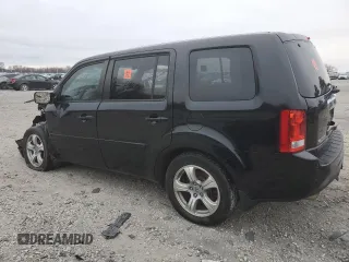 2015 Honda Pilot EX-L z VIN 5FNYF3H54FB015811, wystawiony jako Copart lot #84090724 z przebiegiem Nie podano mil oraz Nie do naprawy • Non repairable. Historia ofert i sprzedaży dostępna na DreamBid. Obrazek 2.
