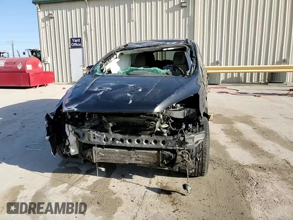 2018 Ford Escape SE with VIN 1FMCU0G95JUB49807, listed as a Copart auction lot 49744025 with 142,868 mi miles and Non Repairable. Bid and sale history available at carsss.com. Image 14.