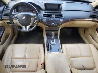 2011 Honda Accord Crosstour EX-L with VIN 5J6TF2H54BL002496, listed as a Copart auction lot 82113864 with 0 mi miles and Salvage Title. Bid and sale history available at carsss.com. Image 8.