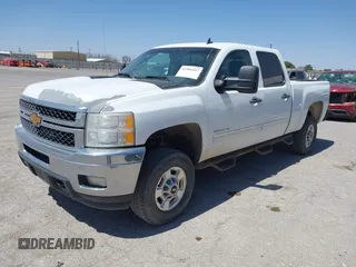 2014 Chevrolet Silverado 2500HD LT with VIN 1GC1CXCG5EF186765, listed as a IAAI auction lot 41906447 with 223,521 mi miles. Bid and sale history available at carsss.com. Image 17.