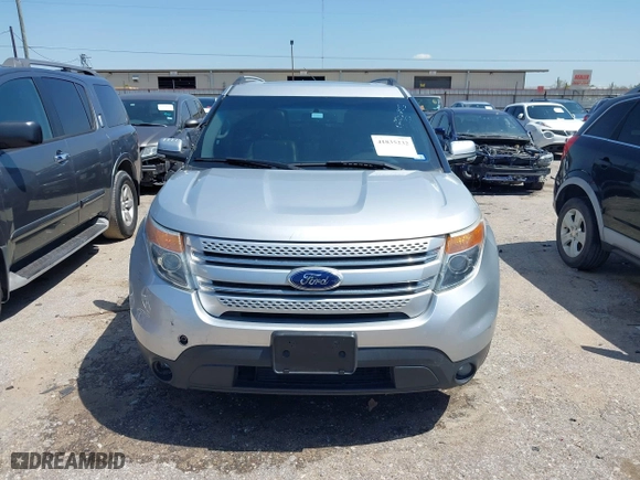2015 Ford Explorer Limited with VIN 1FM5K7F86FGA26586, listed as a IAAI auction lot 41835232 with 161,191 mi miles. Bid and sale history available at carsss.com. Image 12.