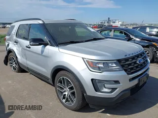 2017 Ford Explorer Sport z VIN 1FM5K8GT4HGD87407, wystawiony jako IAAI lot #42247840 z przebiegiem 78 880 mil mil oraz . Historia ofert i sprzedaży dostępna na DreamBid. Obrazek 1.