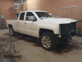 2016 Chevrolet Silverado 1500 Work Truck with VIN 1GCVKNEC2GZ344905, listed as a IAAI auction lot 41542586 with 164,781 mi miles. Bid and sale history available at carsss.com. Image 1.