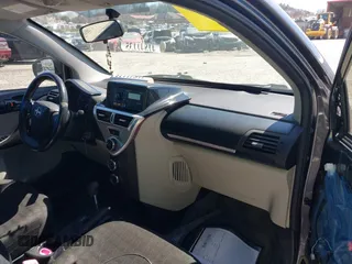 2013 Scion iQ z VIN JTNJJXB00DJ022972, wystawiony jako IAAI lot #41841135 z przebiegiem 105 096 mil mil oraz . Historia ofert i sprzedaży dostępna na DreamBid. Obrazek 5.