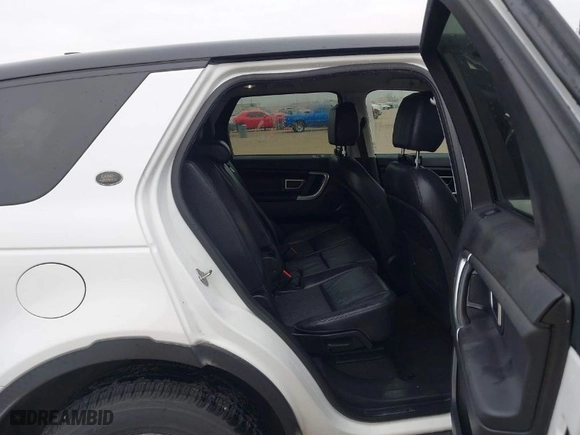 2019 Land Rover Discovery Sport SE with VIN SALCP2FXXKH804750, listed as a IAAI auction lot 41588997 with 92,953 mi miles. Bid and sale history available at carsss.com. Image 8.