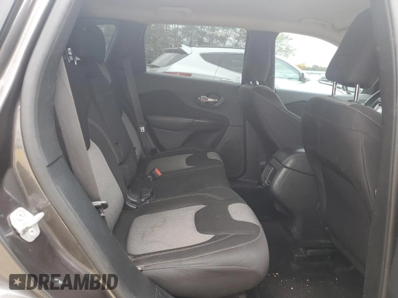 2014 Jeep Cherokee Altitude with VIN 1C4PJMCSXEW206494, listed as a Copart auction lot 74877164 with 183,549 mi miles and Salvage Title. Bid and sale history available at carsss.com. Image 10.