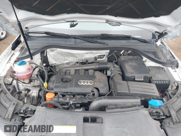 2016 Audi Q3 Premium Plus with VIN WA1BFCFS0GR009654, listed as a IAAI auction lot 42141372 with 138,992 mi miles. Bid and sale history available at carsss.com. Image 10.