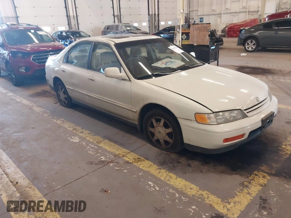 1994 Honda Accord EX with VIN JHMCD5654RC081998, listed as a IAAI auction lot 42052781 with 148,095 mi miles and . Bid and sale history available at carsss.com. Image 1.