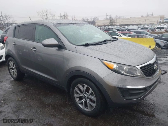 2014 Kia Sportage LX with VIN KNDPBCAC6E7553074, listed as a IAAI auction lot 41880761 with 92,675 mi miles. Bid and sale history available at carsss.com. Image 1.