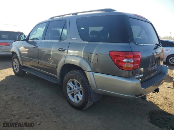 2004 Toyota Sequoia SR5 with VIN 5TDZT34A94S237866, listed as a Copart auction lot 52786305 with 184,678 mi miles and Salvage Title. Bid and sale history available at carsss.com. Image 2.