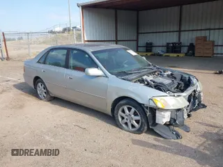2002 Toyota Avalon XL with VIN 4T1BF28B82U249629, listed as a IAAI auction lot 42052410 with 245,314 mi miles. Bid and sale history available at carsss.com. Image 1.