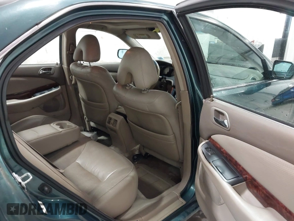 2003 Acura TL Type S with VIN 19UUA56823A003586, listed as a IAAI auction lot 41491214 with 231,003 mi miles. Bid and sale history available at carsss.com. Image 8.