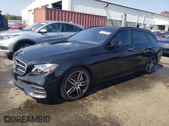 2019 Mercedes-Benz E 450 with VIN WDDZH6JB5KA687143, listed as a Copart auction lot 71470924 with Not Provided miles and Non Repairable. Bid and sale history available at DreamBid. Image 1.