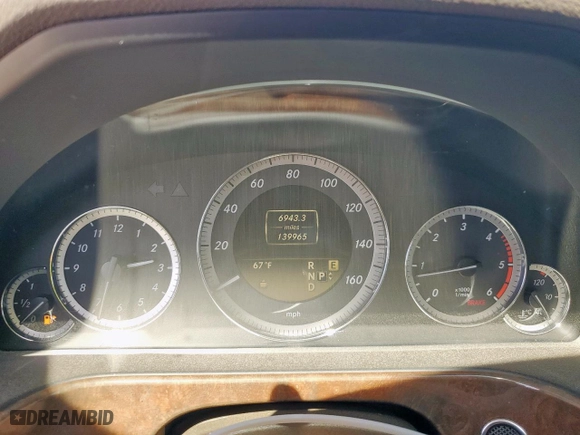 2012 Mercedes-Benz E-Class E 350 Luxury BlueTEC with VIN WDDHF2EB0CA566784, listed as a Copart auction lot 49675525 with 139,965 mi miles and Salvage Title. Bid and sale history available at carsss.com. Image 9.