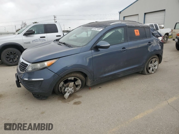 2011 Kia Sportage LX with VIN KNDPB3A27B7100410, listed as a Copart auction lot 48421055 with 86,132 mi miles and Salvage Title. Bid and sale history available at carsss.com. Image 1.