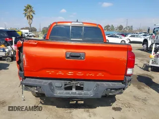 2017 Toyota Tacoma SR with VIN 5TFAX5GN1HX103476, listed as a IAAI auction lot 41555651 with 71,076 mi miles. Bid and sale history available at carsss.com. Image 16.