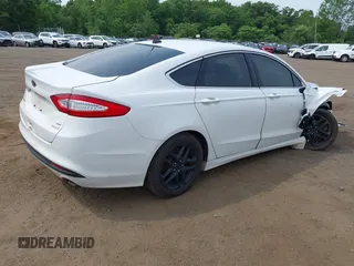 2016 Ford Fusion SE with VIN 3FA6P0HD0GR201247, listed as a IAAI auction lot 42495877 with 126,572 mi miles and . Bid and sale history available at DreamBid. Image 4.