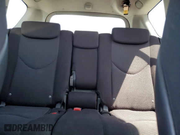 2008 Toyota RAV4 Sport with VIN JTMZD32V185111595, listed as a Copart auction lot 58796765 with 242,976 mi miles and Clean title. Bid and sale history available at DreamBid. Image 10.