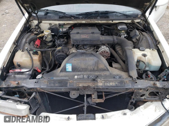 1992 Buick Roadmaster Ltd with VIN 1G4BT5371NR415025, listed as a Copart auction lot 48989145 with 54,138 mi miles and Salvage Title. Bid and sale history available at DreamBid. Image 12.