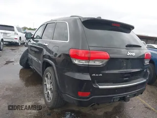 2021 Jeep Grand Cherokee Overland z VIN 1C4RJFCG4MC621214, wystawiony jako IAAI lot #42188010 z przebiegiem 15 559 mil mil oraz . Historia ofert i sprzedaży dostępna na DreamBid. Obrazek 3.