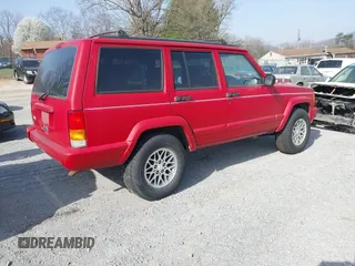 1997 Jeep Cherokee Country with VIN 1J4FJ78S9VL591872, listed as a IAAI auction lot 41830794 with 191,074 mi miles. Bid and sale history available at carsss.com. Image 4.