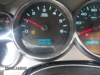 2008 GMC Sierra 1500 SLE1 z VIN 2GTEC13J981336446, wystawiony jako IAAI lot #42260022 z przebiegiem 179 852 mil mil oraz . Historia ofert i sprzedaży dostępna na DreamBid. Obrazek 15.