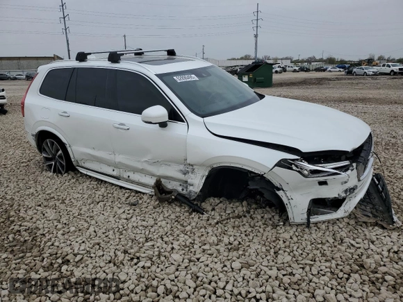 2019 Volvo XC90 Inscription with VIN YV4A22PL9K1429741, listed as a Copart auction lot 52890495 with 57,678 mi miles and Salvage Title. Bid and sale history available at DreamBid. Image 4.